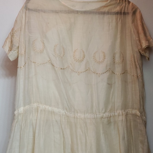 Dress - Picture 1 of 8